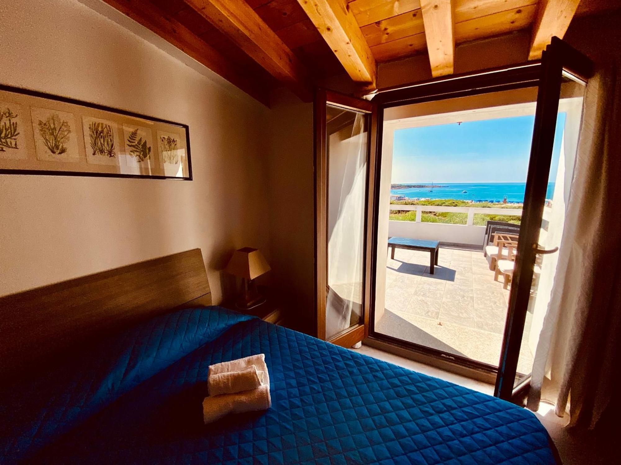 A.I.R. Villa Marinedda Isola Rossa Extérieur photo